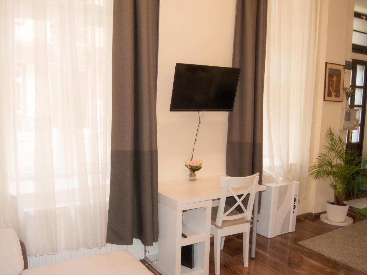 Broadway City Center, Fully Equipped, 4 Person Budapest Extérieur photo